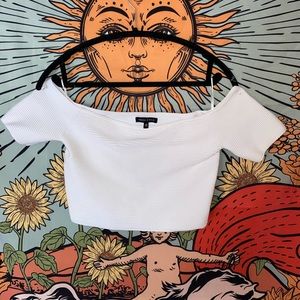 Off the shoulder crop top.